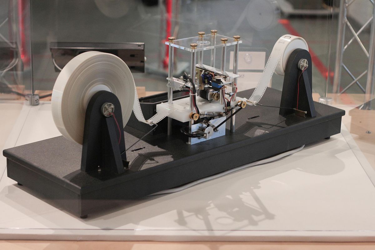 Model of a Turing machine